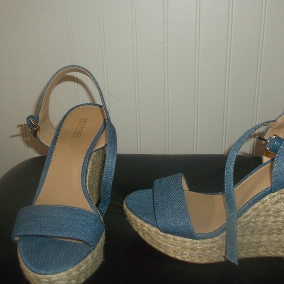 Michael Kors Blue Jean Wedge Sandals Size 6 1/2 - Picture 2 of 10